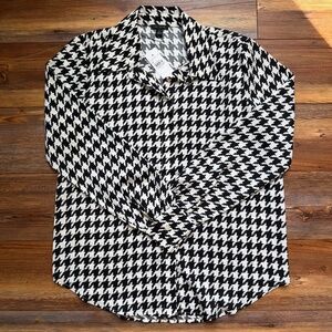 Ann Taylor Long Sleeve Houndstooth Button Down Blouse